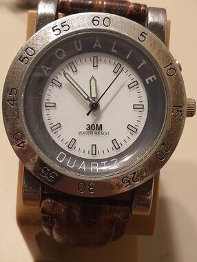 10/$20 Vtg Aqualite Quartz Silver/White Leather Men's Watch